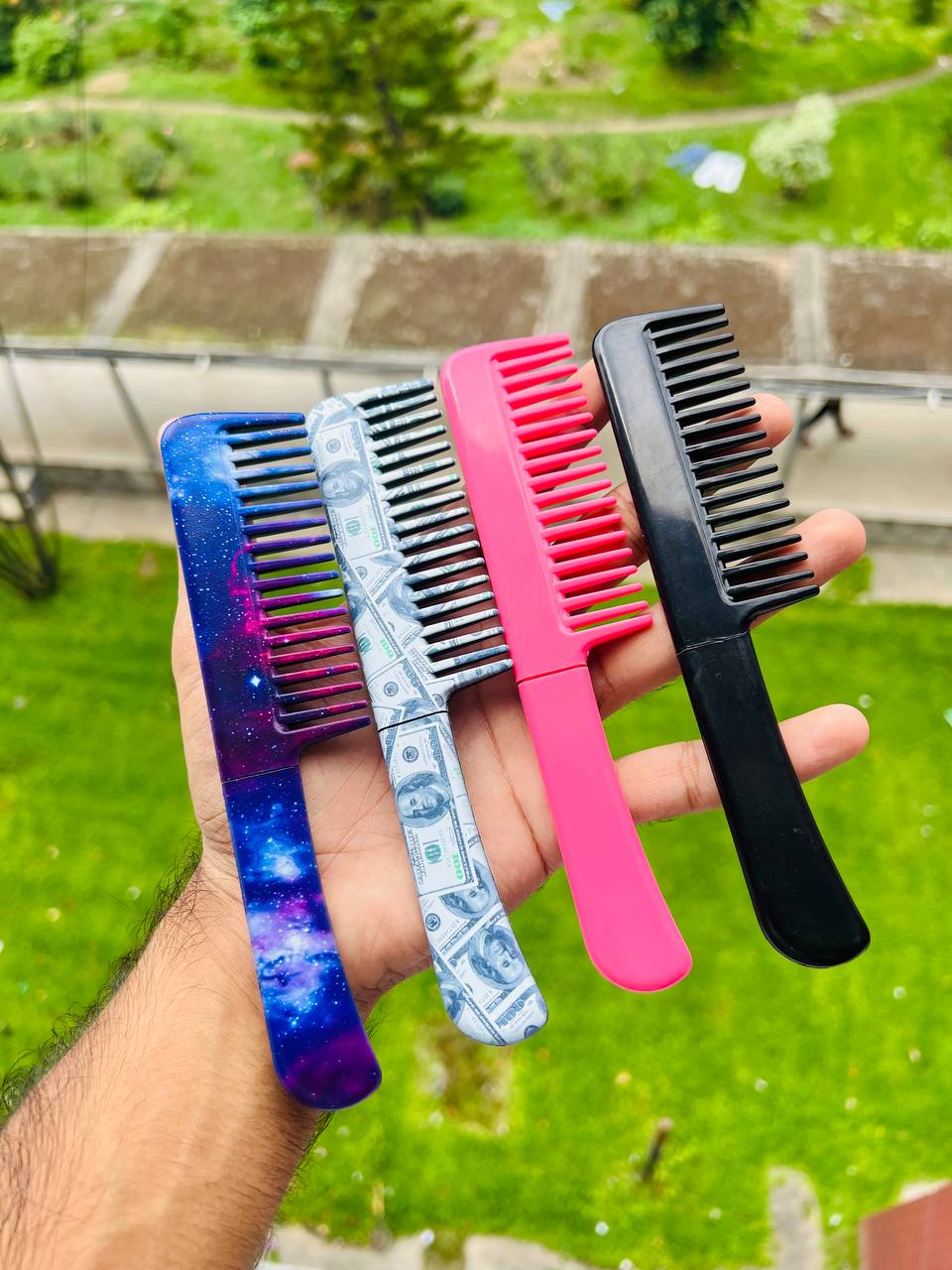 Premium 2 in 1 Comb with Knife