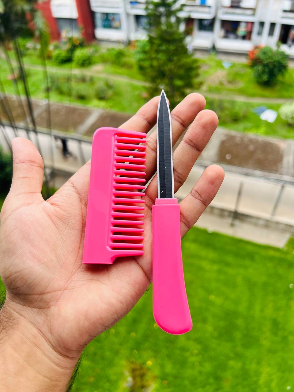Premium 2 in 1 Comb with Knife